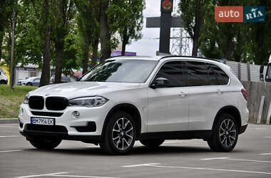 Позашляховик / Кросовер BMW X5 2017 в 
