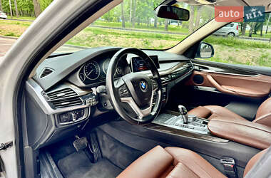 Позашляховик / Кросовер BMW X5 2017 в 