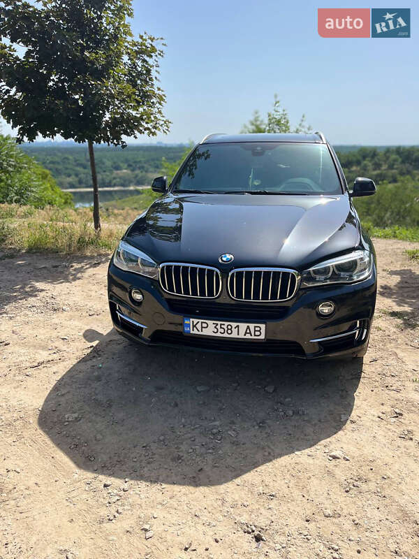 Внедорожник / Кроссовер BMW X5 2016 в Запорожье