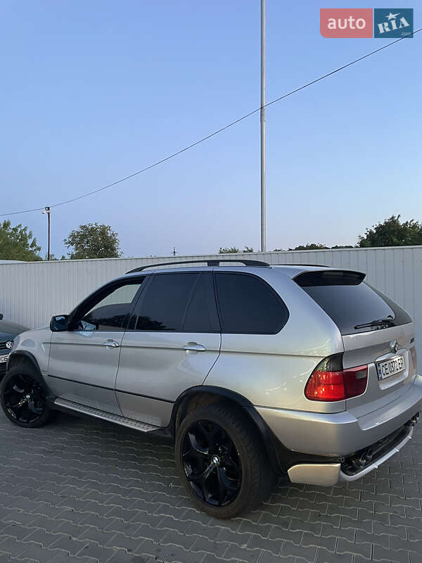 Внедорожник / Кроссовер BMW X5 2004 в Черновцах