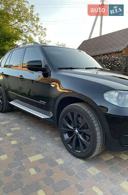 Позашляховик / Кросовер BMW X5 2010 в 