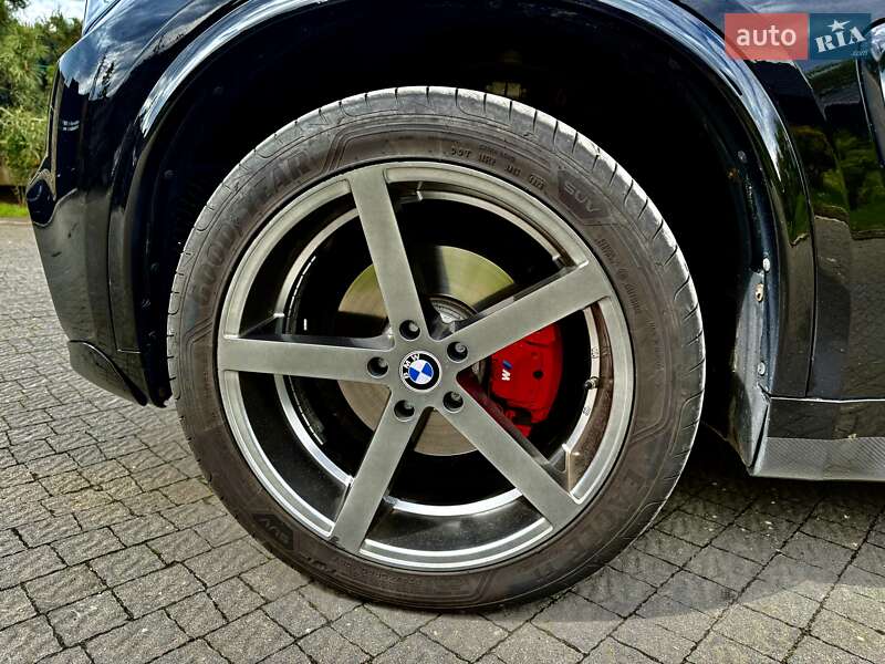 Внедорожник / Кроссовер BMW X5 2016 в Львове