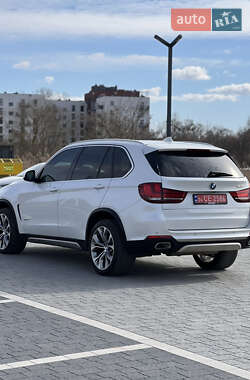 Внедорожник / Кроссовер BMW X5 2017 в 