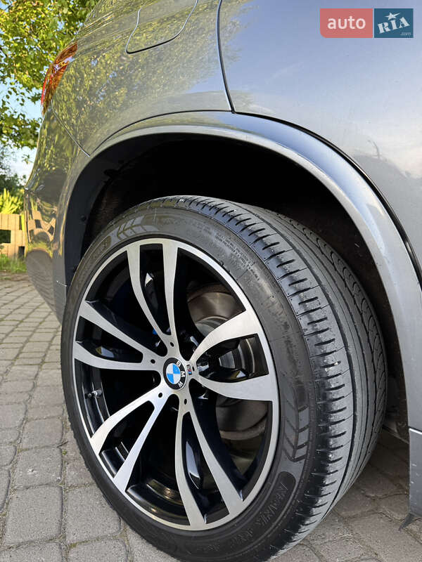 Позашляховик / Кросовер BMW X5 2015 в Івано-Франківську