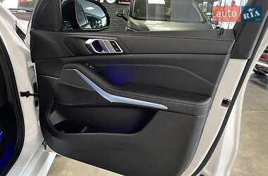 Позашляховик / Кросовер BMW X5 2020 в 