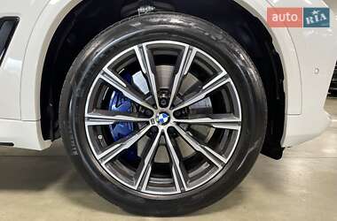 Позашляховик / Кросовер BMW X5 2020 в 