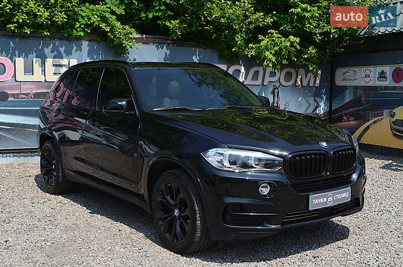 Внедорожник / Кроссовер BMW X5 2016 в 