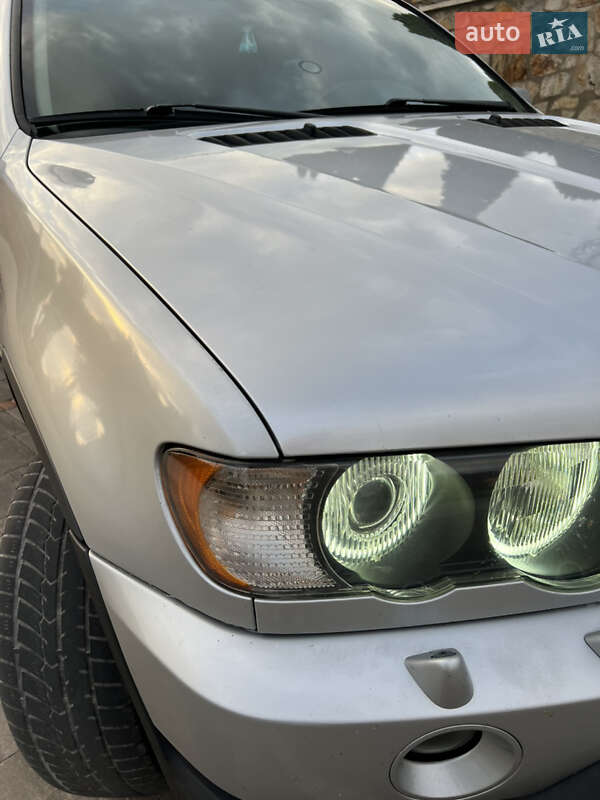 Позашляховик / Кросовер BMW X5 2003 в Хотині