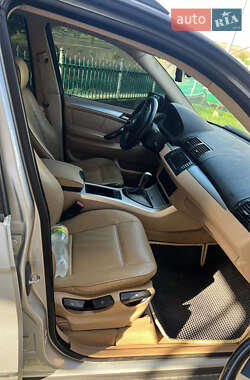 Внедорожник / Кроссовер BMW X5 2003 в 