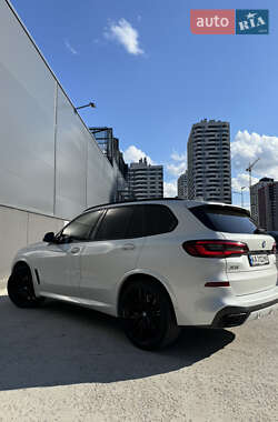 Внедорожник / Кроссовер BMW X5 2021 в 