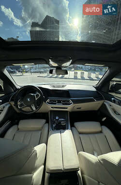 Внедорожник / Кроссовер BMW X5 2021 в 