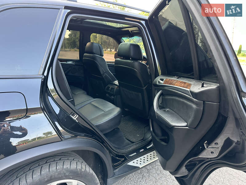 Позашляховик / Кросовер BMW X5 2009 в Черкасах