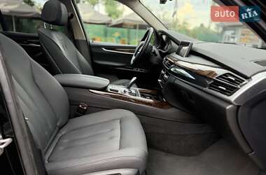 Внедорожник / Кроссовер BMW X5 2015 в 