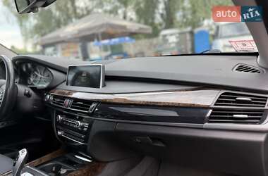 Внедорожник / Кроссовер BMW X5 2015 в 