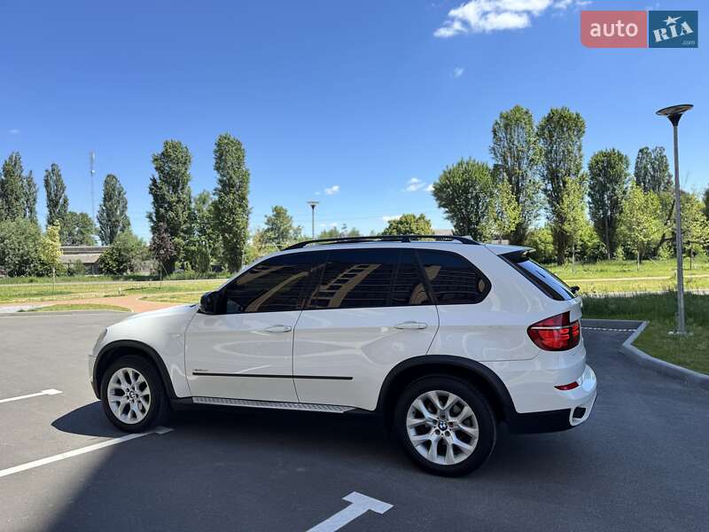 Внедорожник / Кроссовер BMW X5 2011 в Чернигове