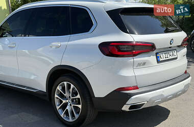 Внедорожник / Кроссовер BMW X5 2022 в 
