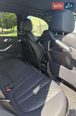 Внедорожник / Кроссовер BMW X5 2022 в 