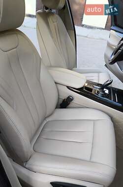 Позашляховик / Кросовер BMW X5 2014 в 