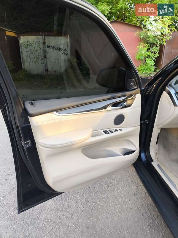 Позашляховик / Кросовер BMW X5 2014 в Кропивницькому