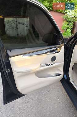 Позашляховик / Кросовер BMW X5 2014 в 