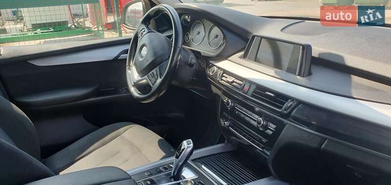 Позашляховик / Кросовер BMW X5 2017 в Києві