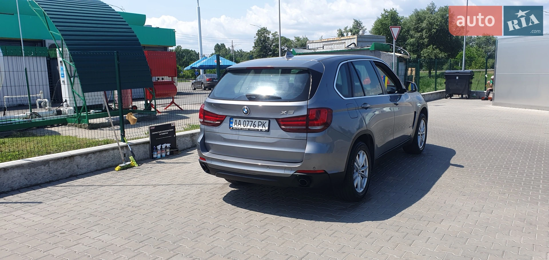 2017 BMW X5 - мініатюра 19