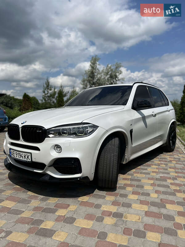 Внедорожник / Кроссовер BMW X5 2013 в Днепре
