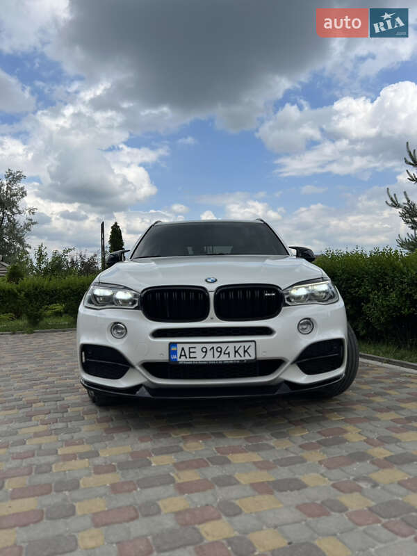Внедорожник / Кроссовер BMW X5 2013 в Днепре