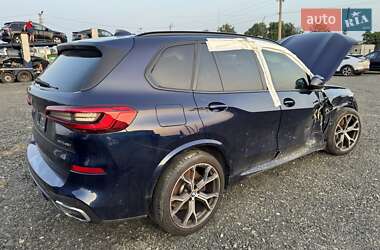 Внедорожник / Кроссовер BMW X5 2019 в 
