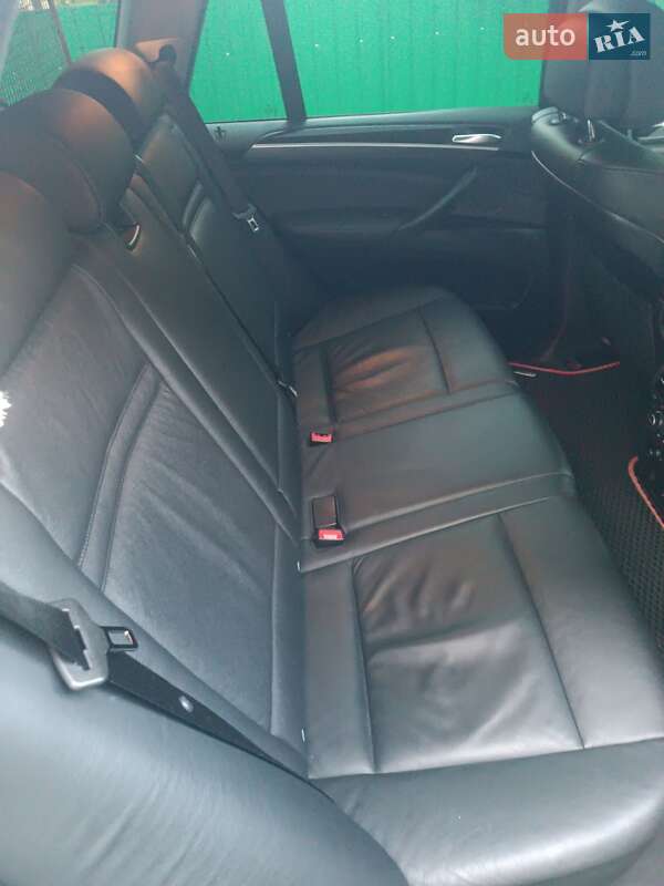 Внедорожник / Кроссовер BMW X5 2009 в Иваничах