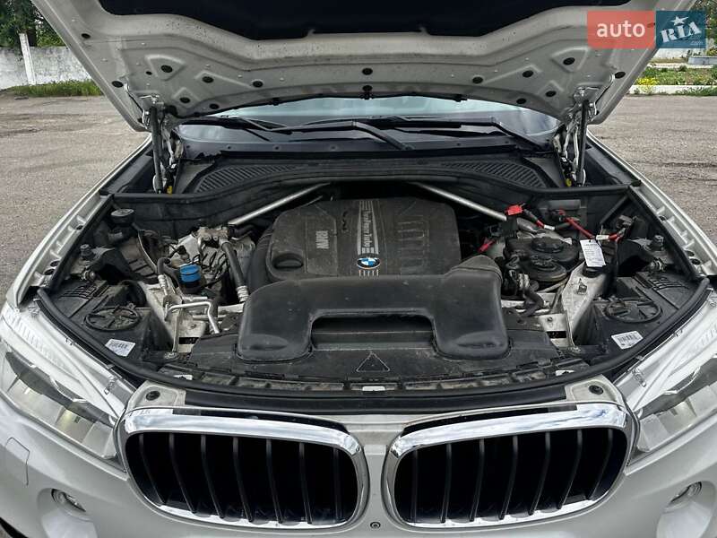 Позашляховик / Кросовер BMW X5 2014 в Сараті