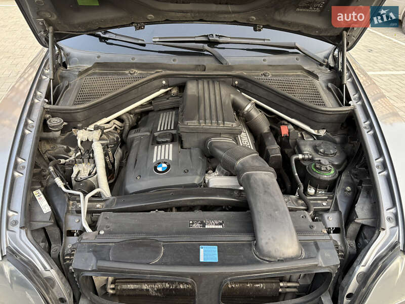 Внедорожник / Кроссовер BMW X5 2007 в Житомире