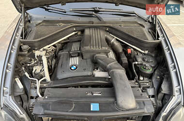Внедорожник / Кроссовер BMW X5 2007 в 