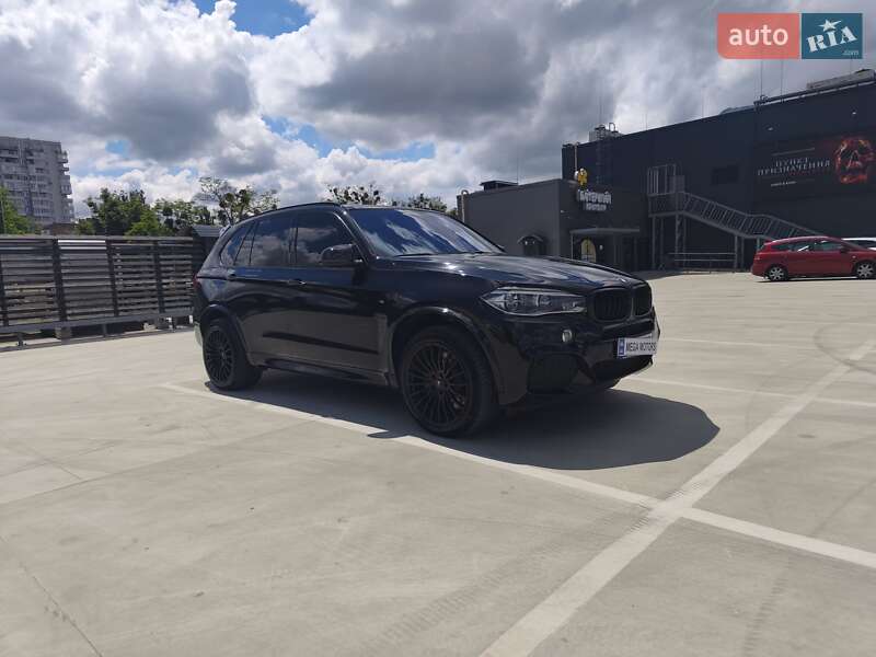 Позашляховик / Кросовер BMW X5 2015 в Києві
