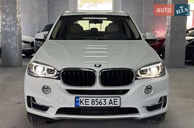 Внедорожник / Кроссовер BMW X5 2015 в Каменском