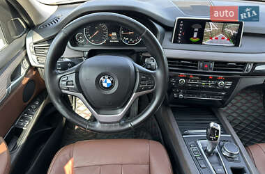 Внедорожник / Кроссовер BMW X5 2018 в 