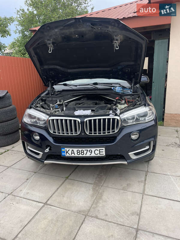 Внедорожник / Кроссовер BMW X5 2017 в 