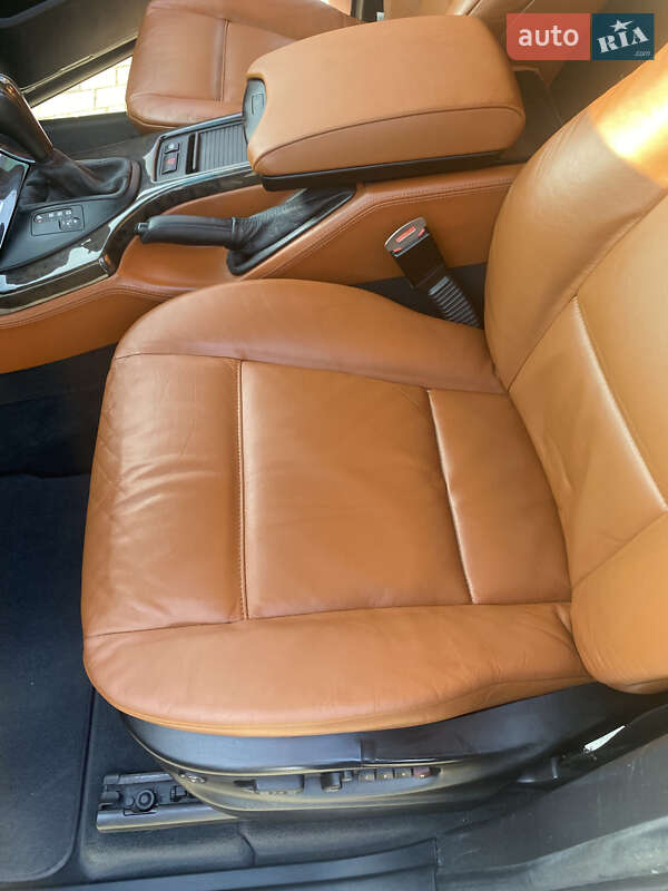 Внедорожник / Кроссовер BMW X5 2005 в Ковеле