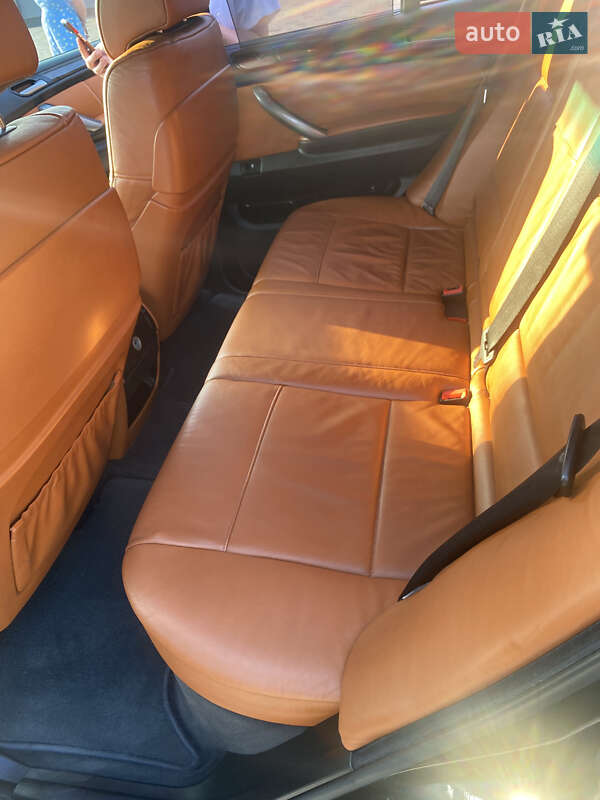 Внедорожник / Кроссовер BMW X5 2005 в Ковеле