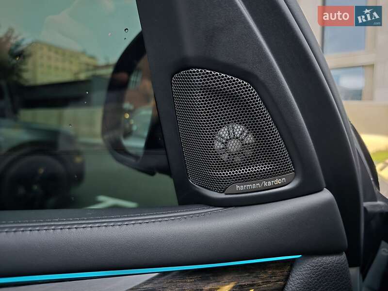 Позашляховик / Кросовер BMW X5 2016 в Києві