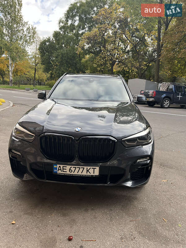 Внедорожник / Кроссовер BMW X5 2020 в Запорожье