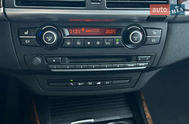 Внедорожник / Кроссовер BMW X5 2011 в 