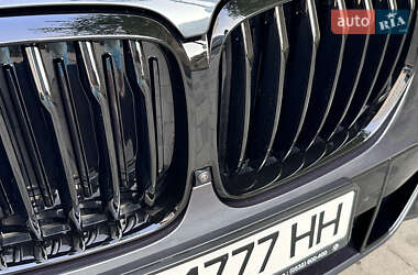 Позашляховик / Кросовер BMW X5 2022 в 