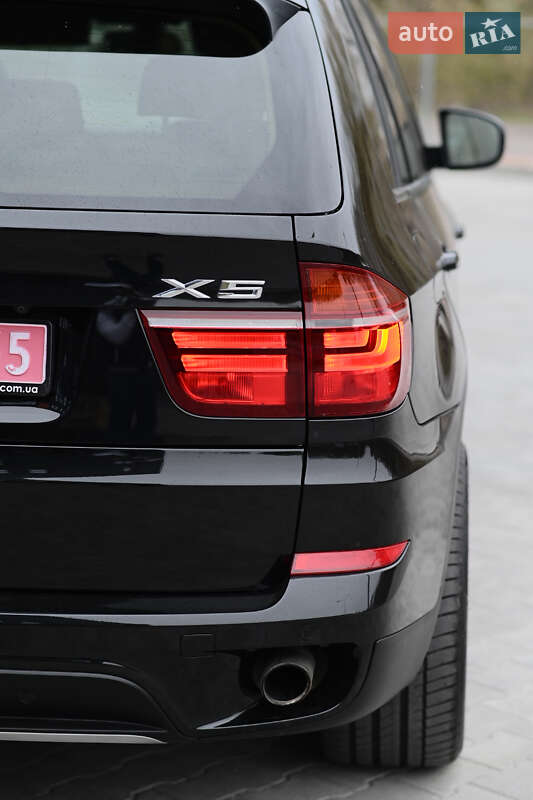Внедорожник / Кроссовер BMW X5 2011 в Дубно