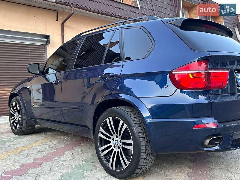 Внедорожник / Кроссовер BMW X5 2011 в Чернигове