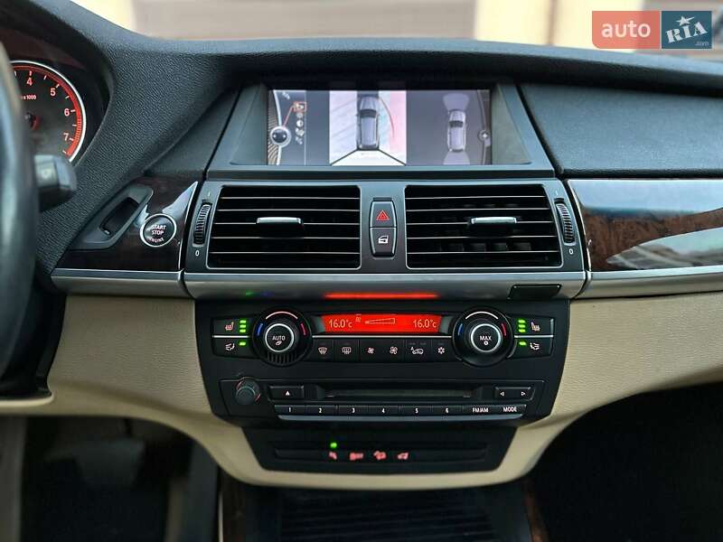 Внедорожник / Кроссовер BMW X5 2011 в Чернигове