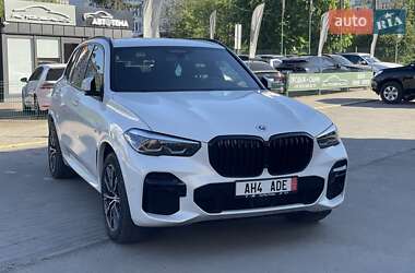 Внедорожник / Кроссовер BMW X5 2022 в 