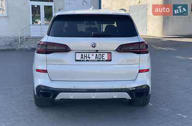 Внедорожник / Кроссовер BMW X5 2022 в 