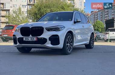 Внедорожник / Кроссовер BMW X5 2022 в 