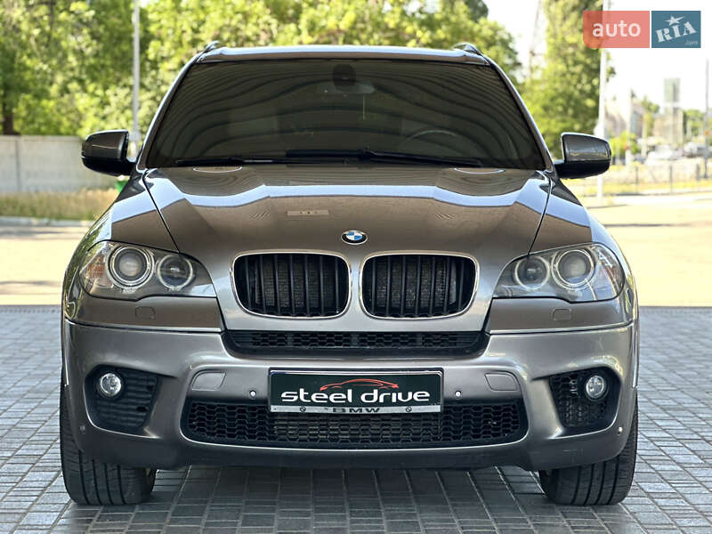 BMW X5 2011